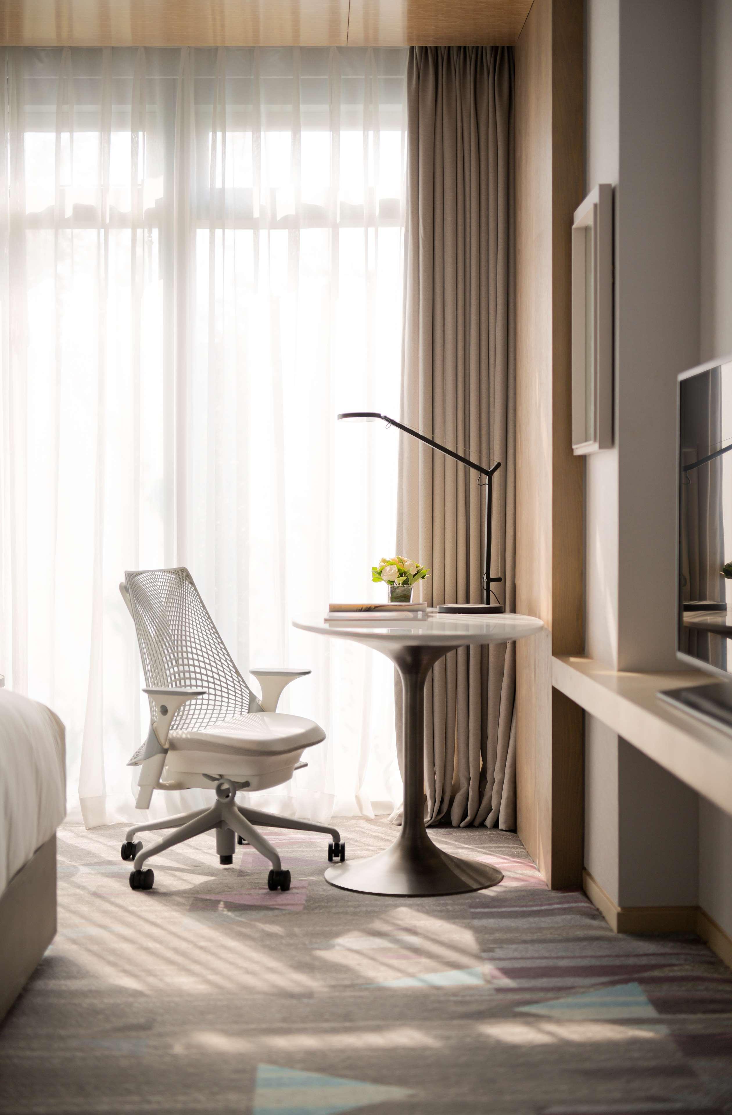 Hilton Garden Inn Shenzhen World Exhibition & Convention Center Esterno foto