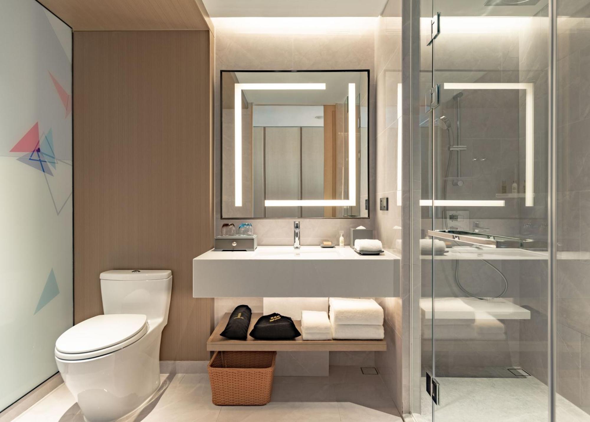 Hilton Garden Inn Shenzhen World Exhibition & Convention Center Esterno foto